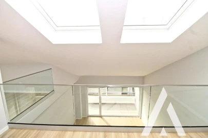 Apartamento T3 para Venda em Carcavelos e Parede