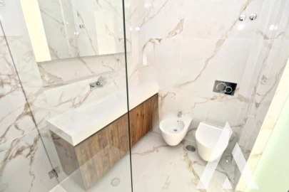 Apartamento T3 para Venda em Carcavelos e Parede
