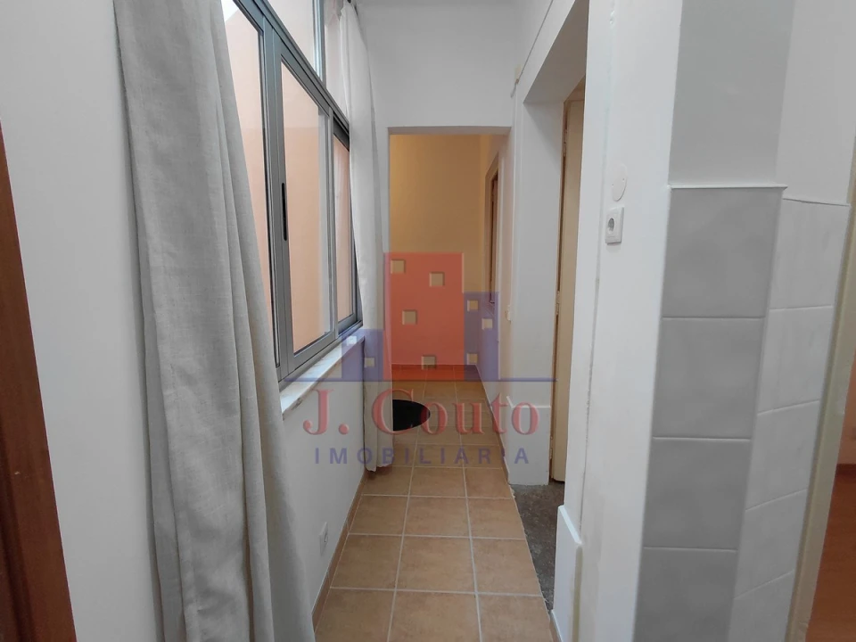 Apartamento T2 para Arrendamento em Nossa Senhora do Pópulo, Coto e São Gregório Foto 15
