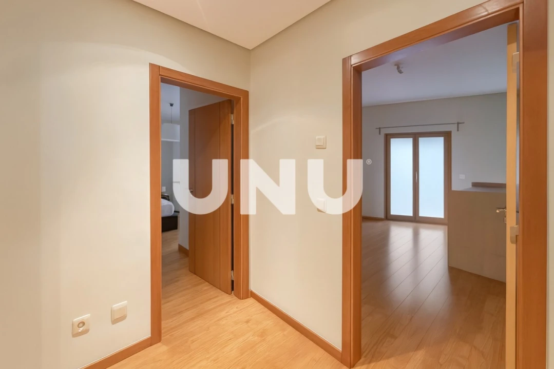 Apartamento T2 para Arrendamento em Vila Franca de Xira Foto 13