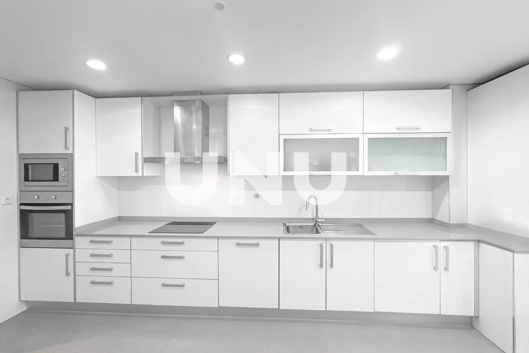 Apartamento T2 para Arrendamento em Vila Franca de Xira Foto 17