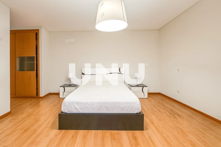 Apartamento T2 para Arrendamento em Vila Franca de Xira Foto 6