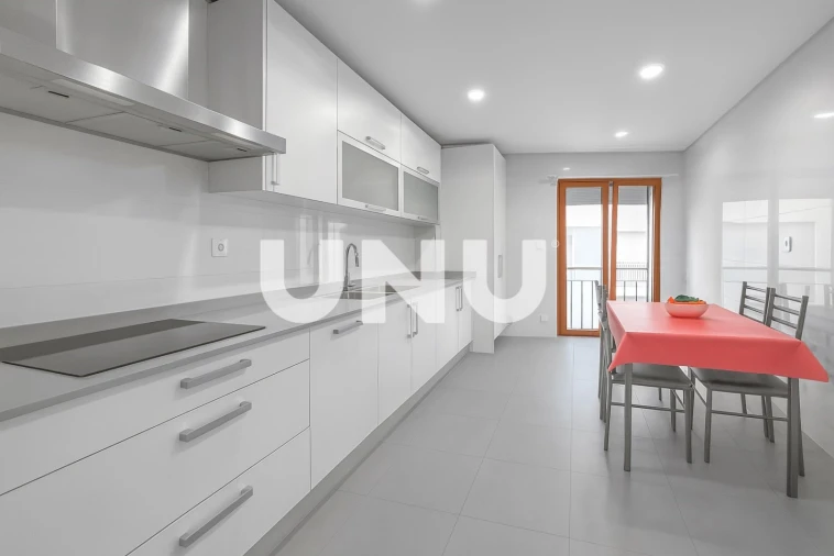 Apartamento T2 para Arrendamento em Vila Franca de Xira Foto 18