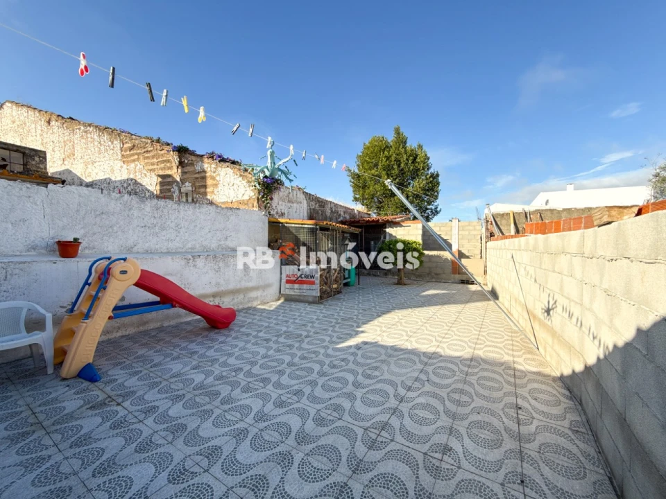 Moradia T2 para Venda em Vila Nova da Barquinha Foto 28