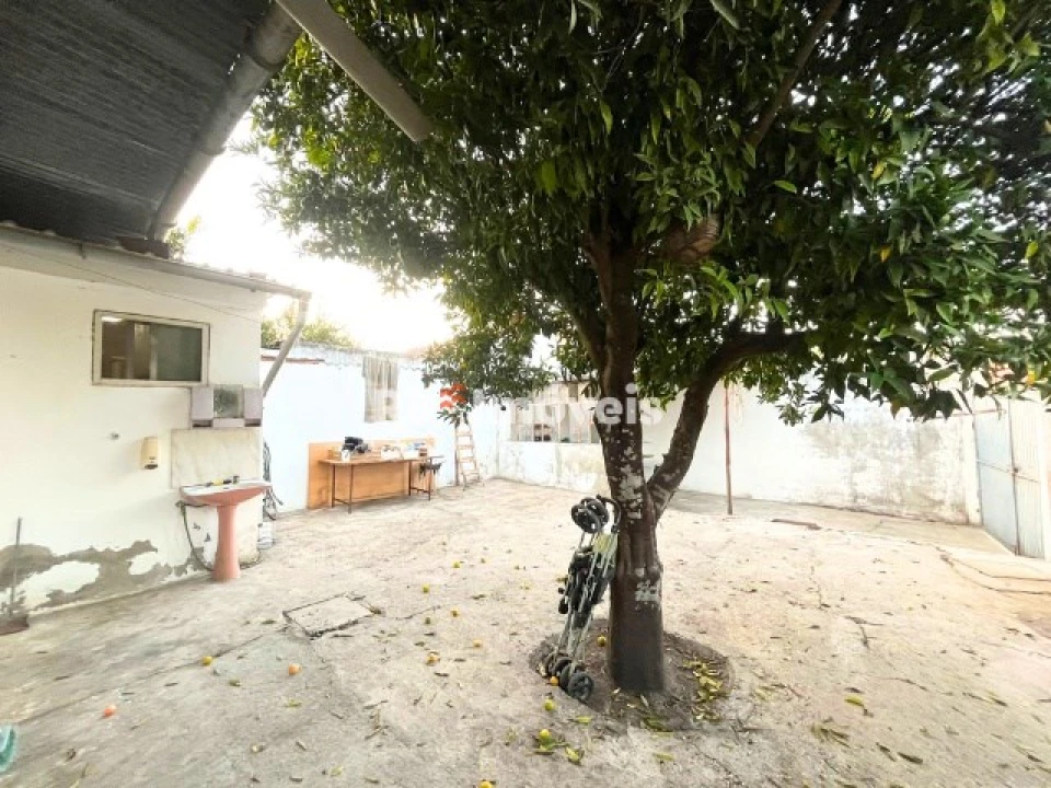 Moradia T3 para Venda em Riachos Foto 1