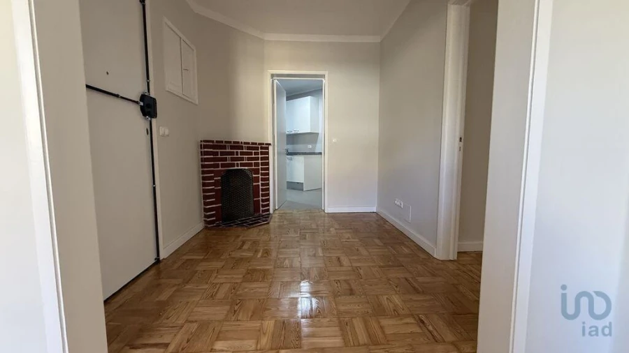 Apartamento T2 para Arrendamento em Avenidas Novas Foto 7