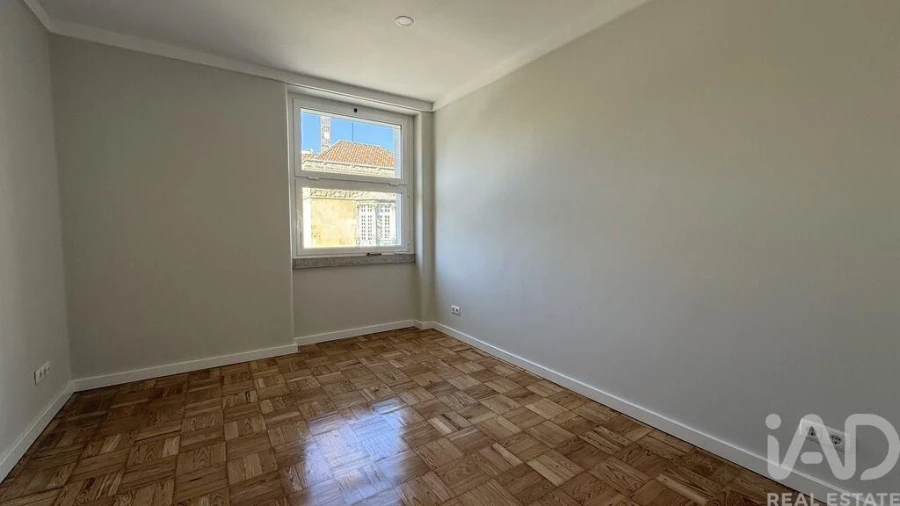 Apartamento T2 para Arrendamento em Avenidas Novas Foto 21