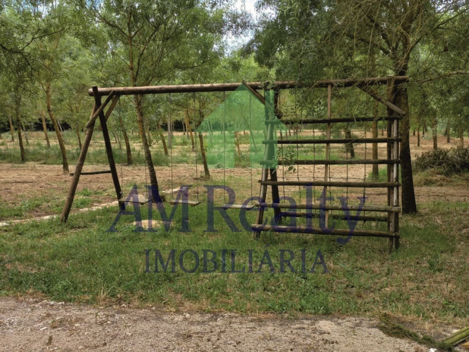 Moradia T4 para Venda em Peral Foto 28