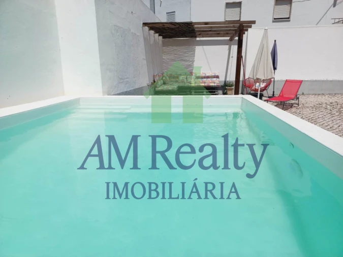 Moradia T4 para Venda em Peral Foto 2