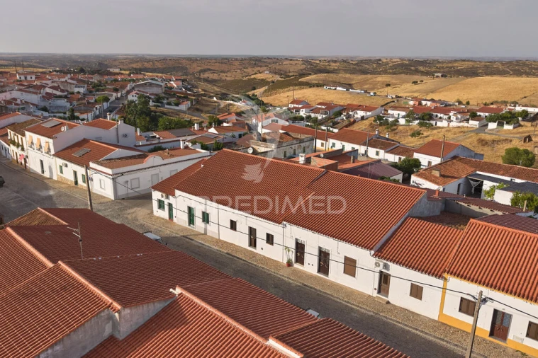 Moradia T4 para Venda em Santo Agostinho e São João Baptista e Santo Amador