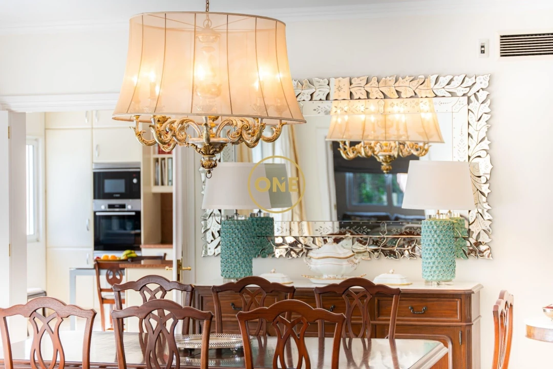 Moradia T5 para Venda em Rabo de Peixe Foto 12