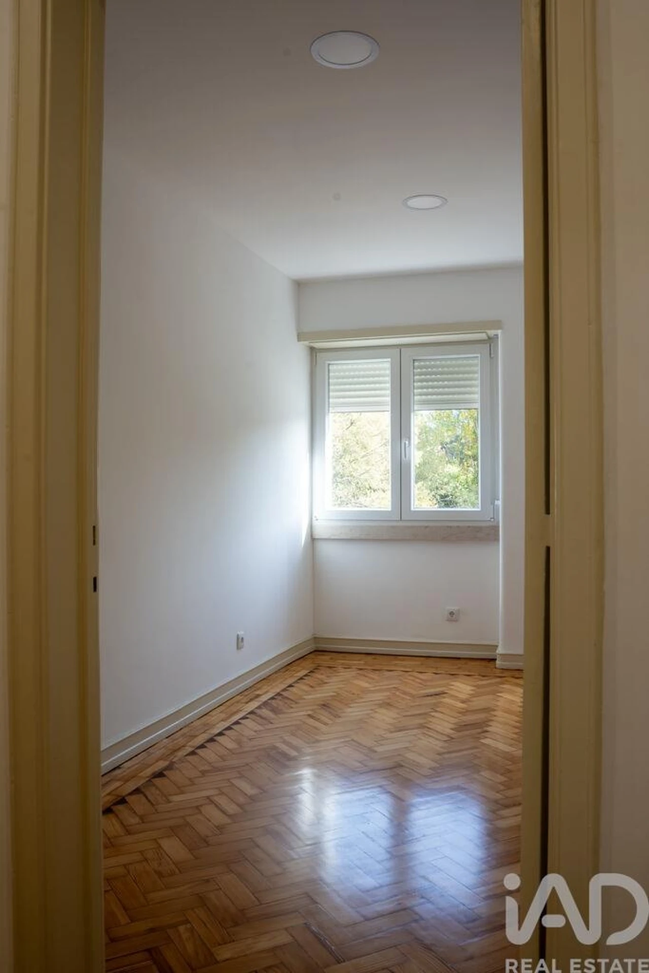 Apartamento T4 para Arrendamento em Avenidas Novas Foto 12