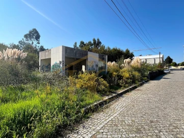 Terreno para Venda em Castêlo da Maia