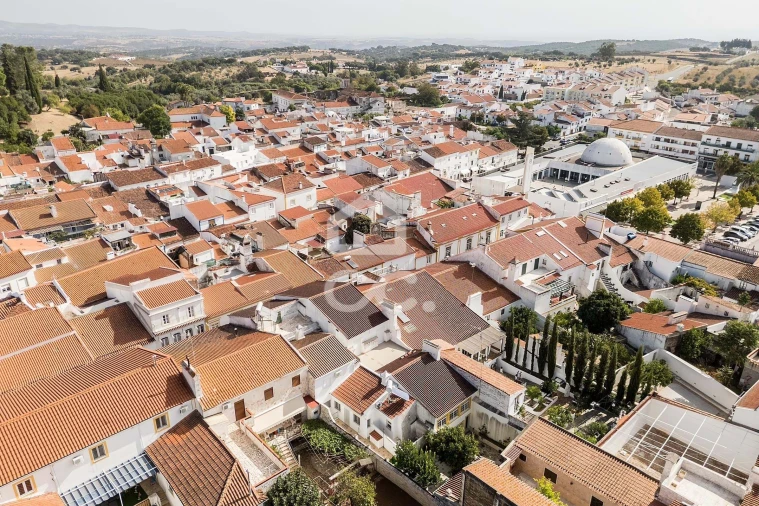 Moradia T12 para Venda em Nossa Senhora da Conceição e São Bartolomeu Foto 61