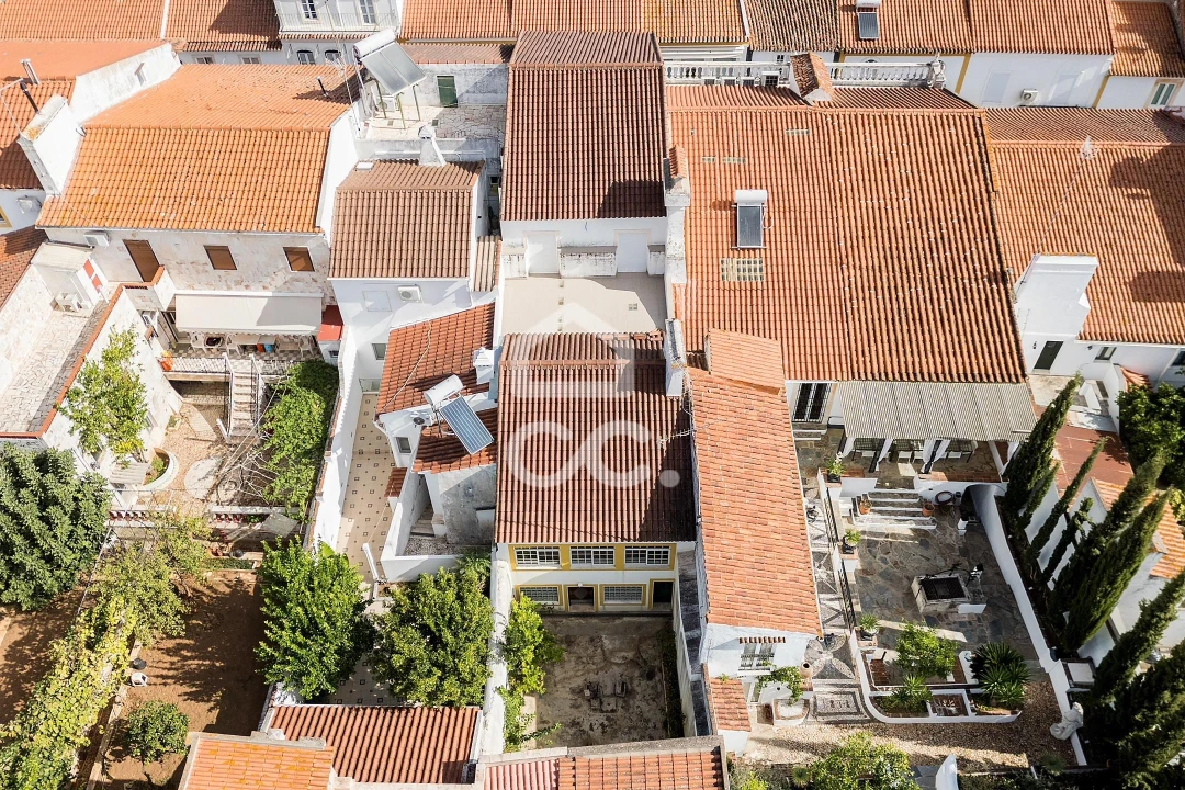 Moradia T12 para Venda em Nossa Senhora da Conceição e São Bartolomeu Foto 59