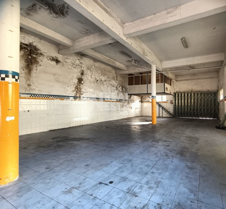 Moradia T3 para Venda em Canhas Foto 43