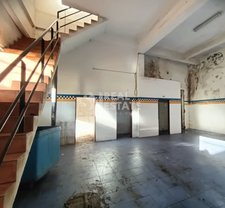 Moradia T3 para Venda em Canhas Foto 40