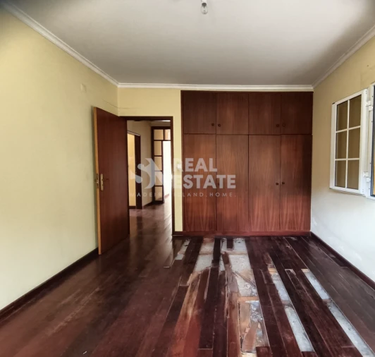 Moradia T3 para Venda em Canhas Foto 17