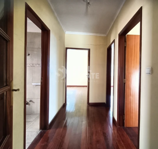 Moradia T3 para Venda em Canhas Foto 14