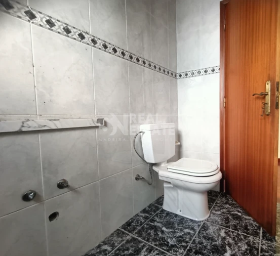 Moradia T3 para Venda em Canhas Foto 23