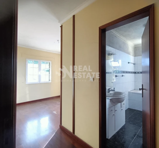 Moradia T3 para Venda em Canhas Foto 15