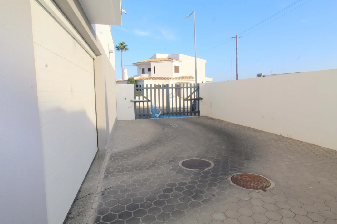 Apartamento T2 para Venda em Albufeira e Olhos de Água Foto 21