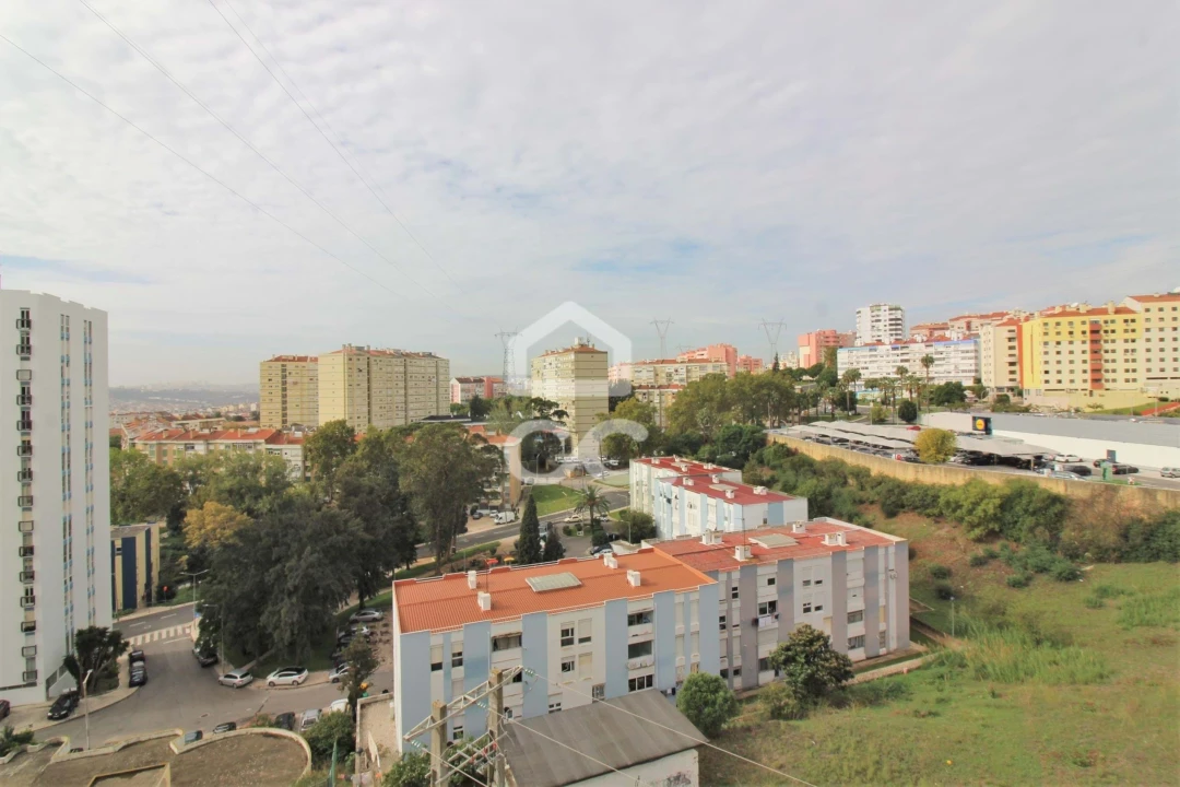 Apartamento T3 para Arrendamento em Odivelas Foto 19