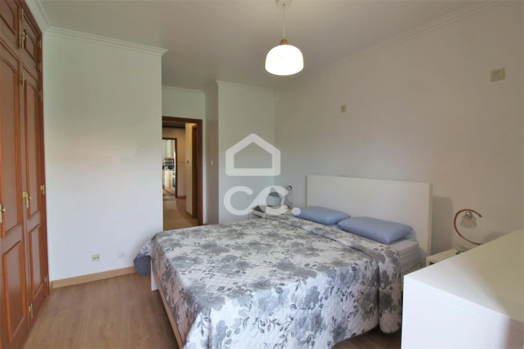 Apartamento T3 para Arrendamento em Odivelas Foto 10