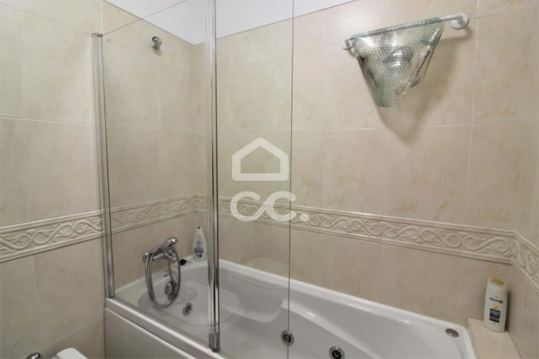 Apartamento T3 para Arrendamento em Odivelas Foto 14