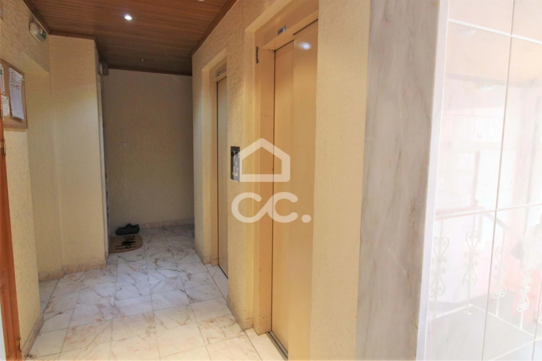 Apartamento T3 para Arrendamento em Odivelas Foto 21