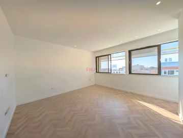 Apartamento T3 para Venda em União das Freguesias de Setúbal