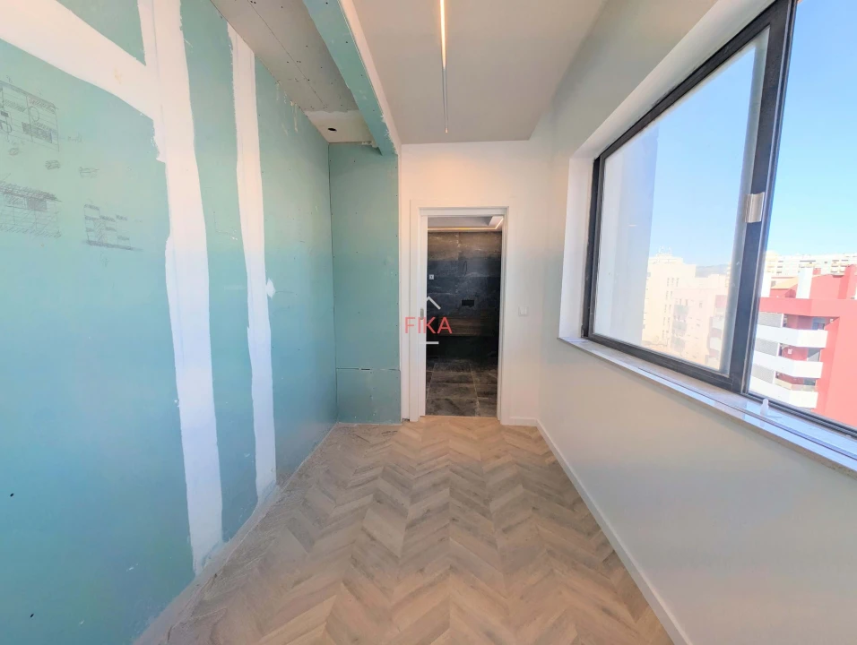 Apartamento T3 para Venda em União das Freguesias de Setúbal Foto 12