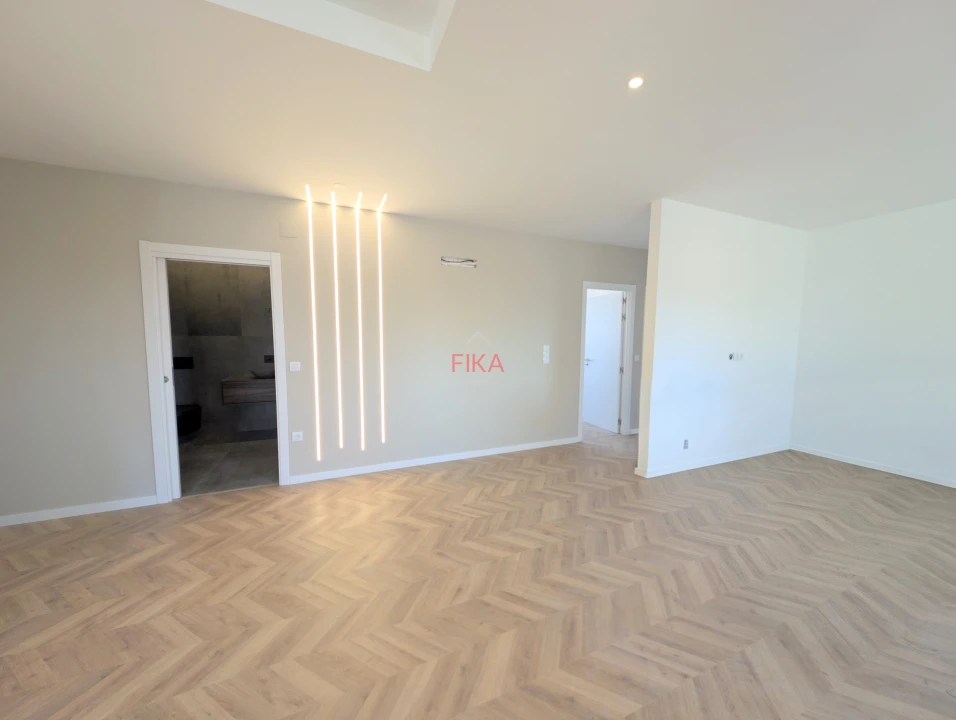 Apartamento T3 para Venda em União das Freguesias de Setúbal Foto 10