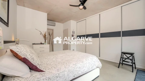 Moradia T4 para Venda em Almancil