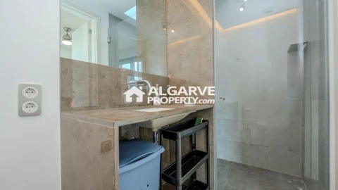 Moradia T4 para Venda em Almancil