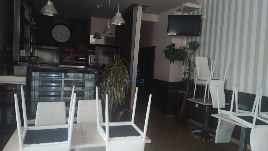 Negócio para Venda em Pedrouços Foto 12