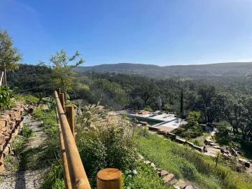 Moradia T5 para Venda em Loule (São Clemente)