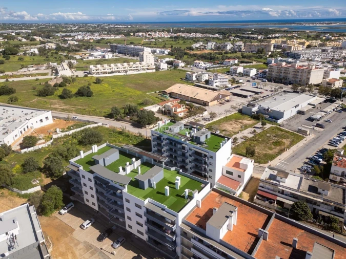 Apartamento T3 para Venda em Quelfes Foto 25