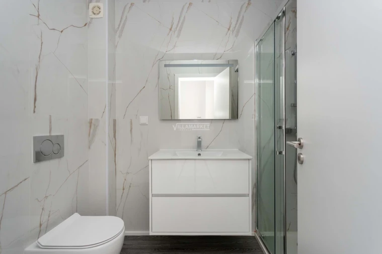 Apartamento T3 para Venda em Quelfes Foto 23