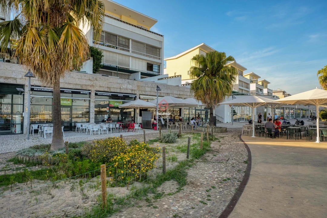 Apartamento T2 para Venda em Parque das Nações Foto 22