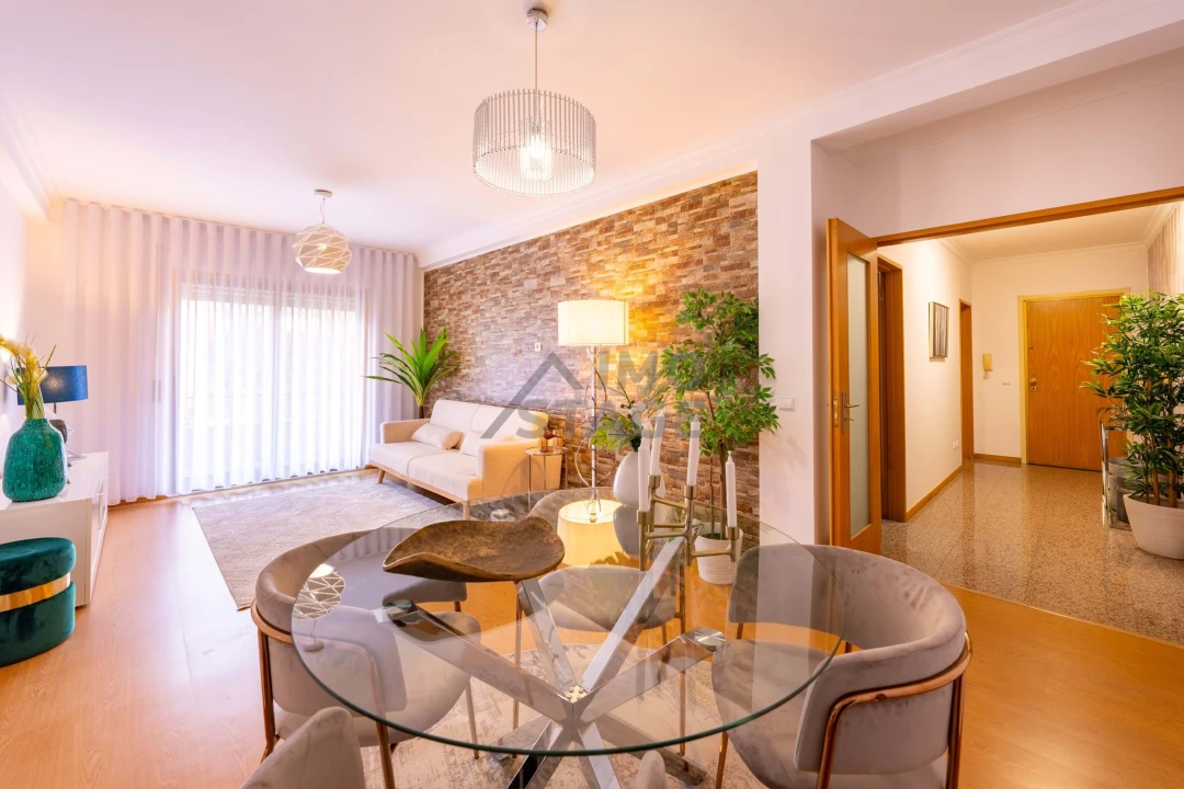 Apartamento T2 para Venda em Valongo Foto 4