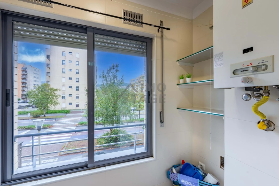 Apartamento T2 para Venda em Valongo Foto 10