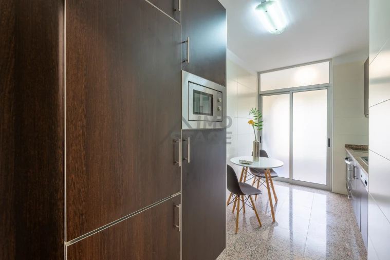 Apartamento T2 para Venda em Valongo Foto 9