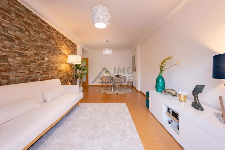 Apartamento T2 para Venda em Valongo Foto 7