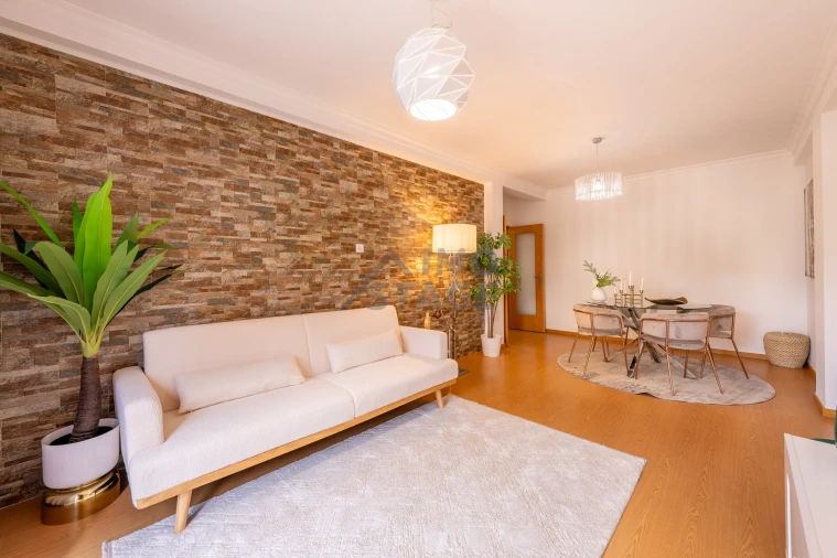 Apartamento T2 para Venda em Valongo Foto 6