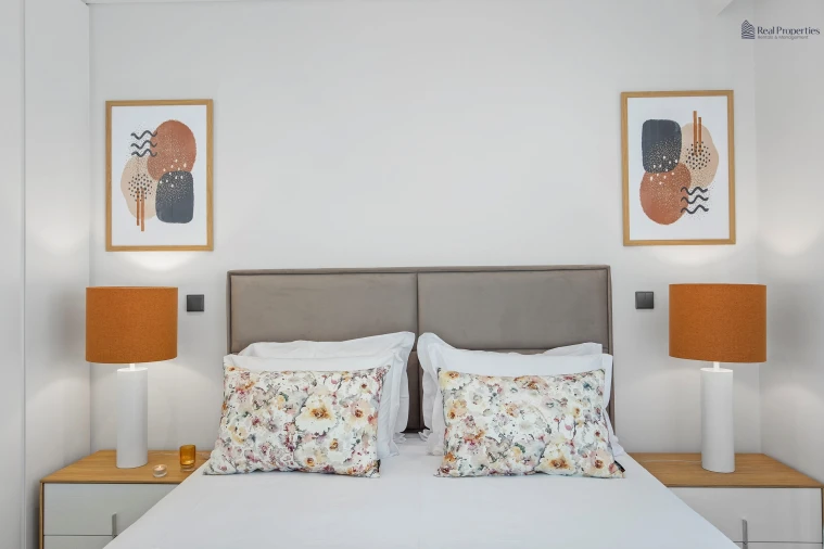 Apartamento T2 para Arrendamento em Quarteira Foto 8