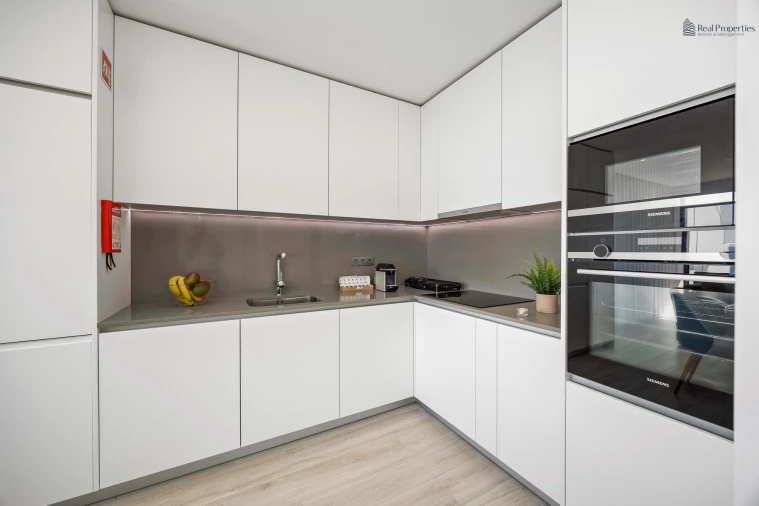 Apartamento T2 para Arrendamento em Quarteira Foto 6
