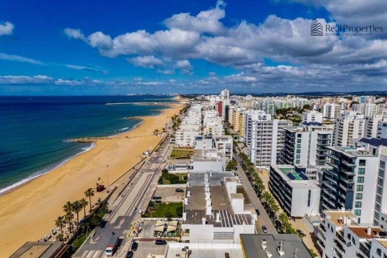 Apartamento T2 para Arrendamento em Quarteira Foto 18