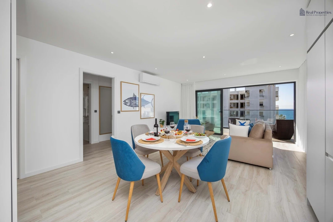 Apartamento T2 para Arrendamento em Quarteira Foto 5