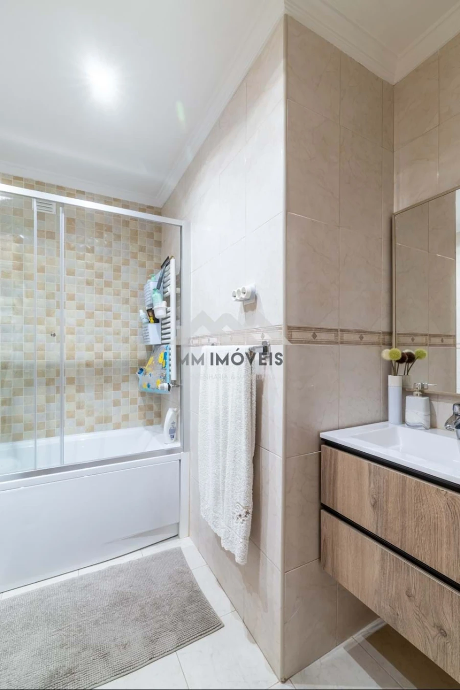 Apartamento T2 para Venda em Nogueira e Silva Escura Foto 17